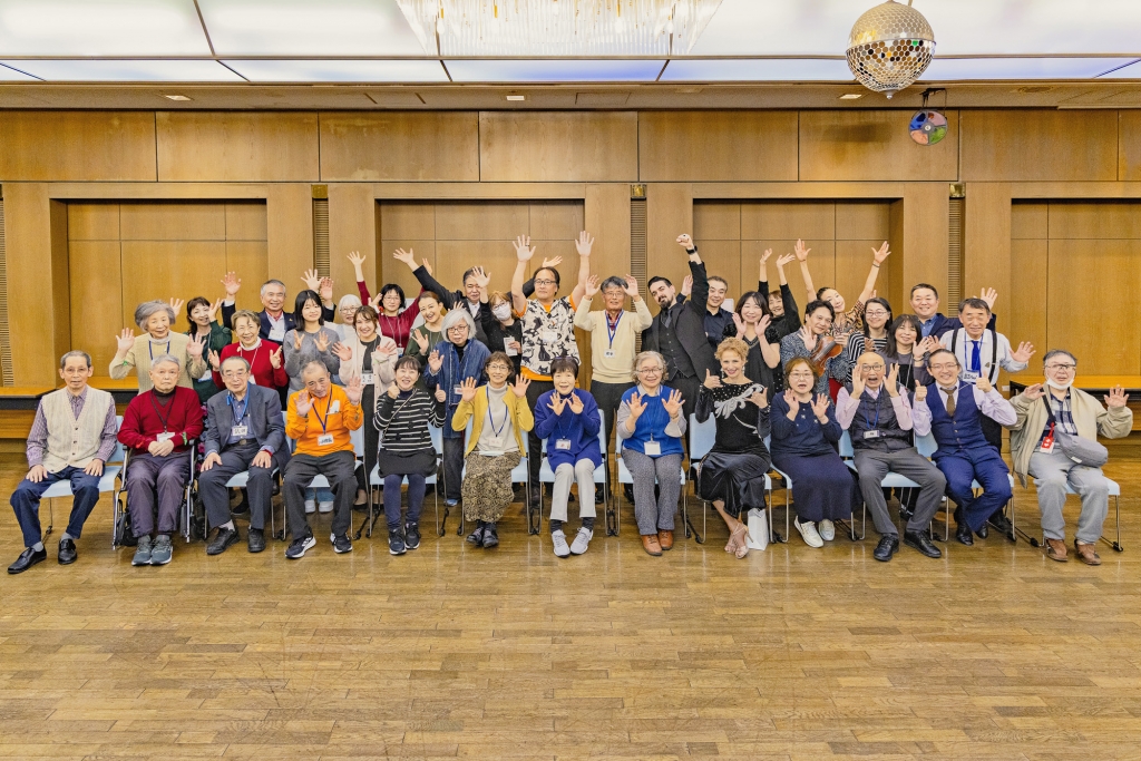 〜タンゴセラピー、生演奏、ダンスパフォーマンス…「メリークリスマス！」のアブラッソで締めくくりました〜