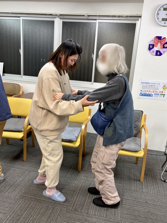 〜着物でご参加されたご利用者様と踊るタンゴ。感激でした〜