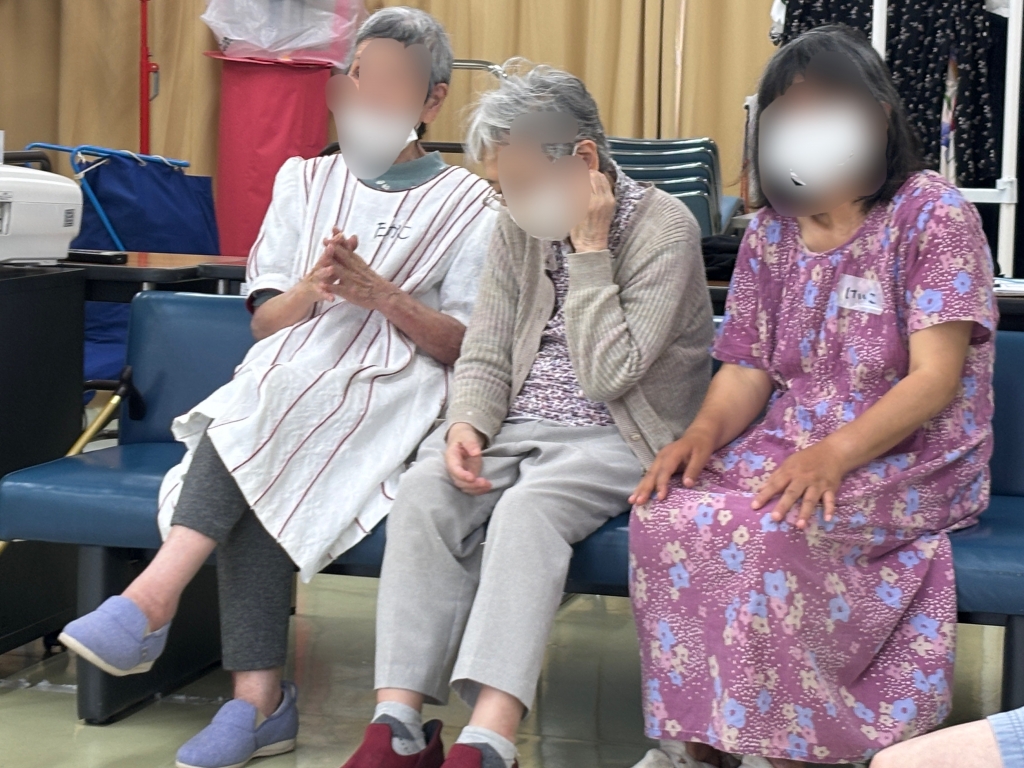 ～「今日はこれからタンゴなのよ」嬉しそうに皆さまに説明してくださいました～