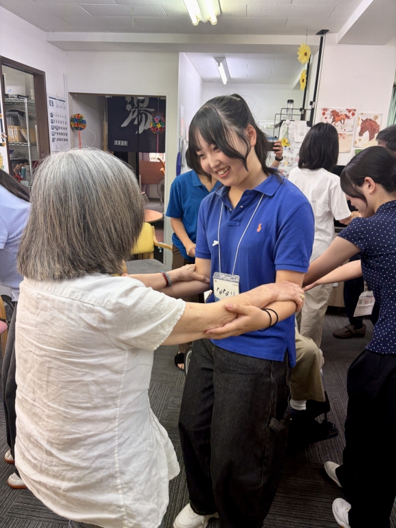 〜たくさんの方とワイワイ踊って、気持ちがウキウキしました〜 〜たくさんの方とワイワイ踊って、気持ちがウキウキしました〜