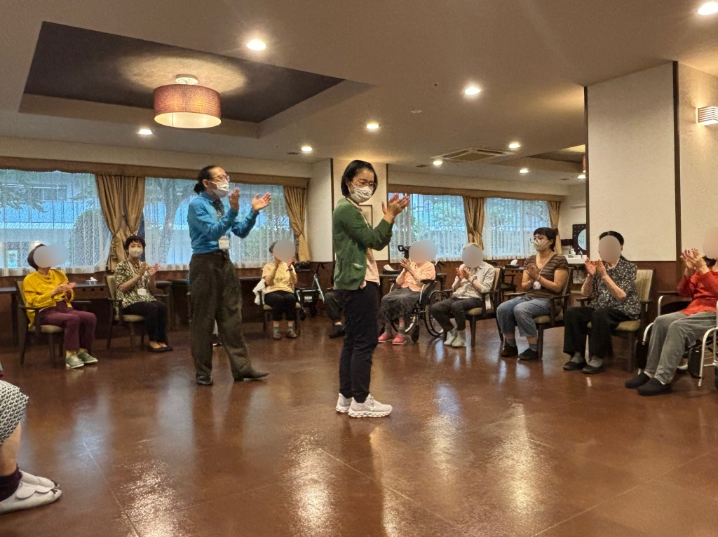 〜「幸せな気持ちですよ~」離れて座っていらっしゃった紳士より~ 〜「幸せな気持ちですよ~」離れて座っていらっしゃった紳士より~