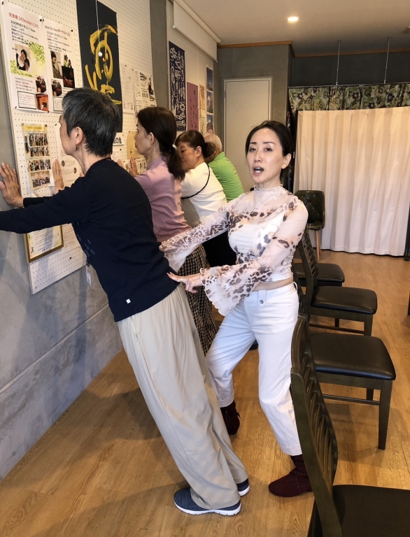 〜「昔は陸上で鍛えたのですが、今はダンスもいいなと思いました」〜セラピストのお父さまから 〜「昔は陸上で鍛えたのですが、今はダンスもいいなと思いました」〜セラピストのお父さまから