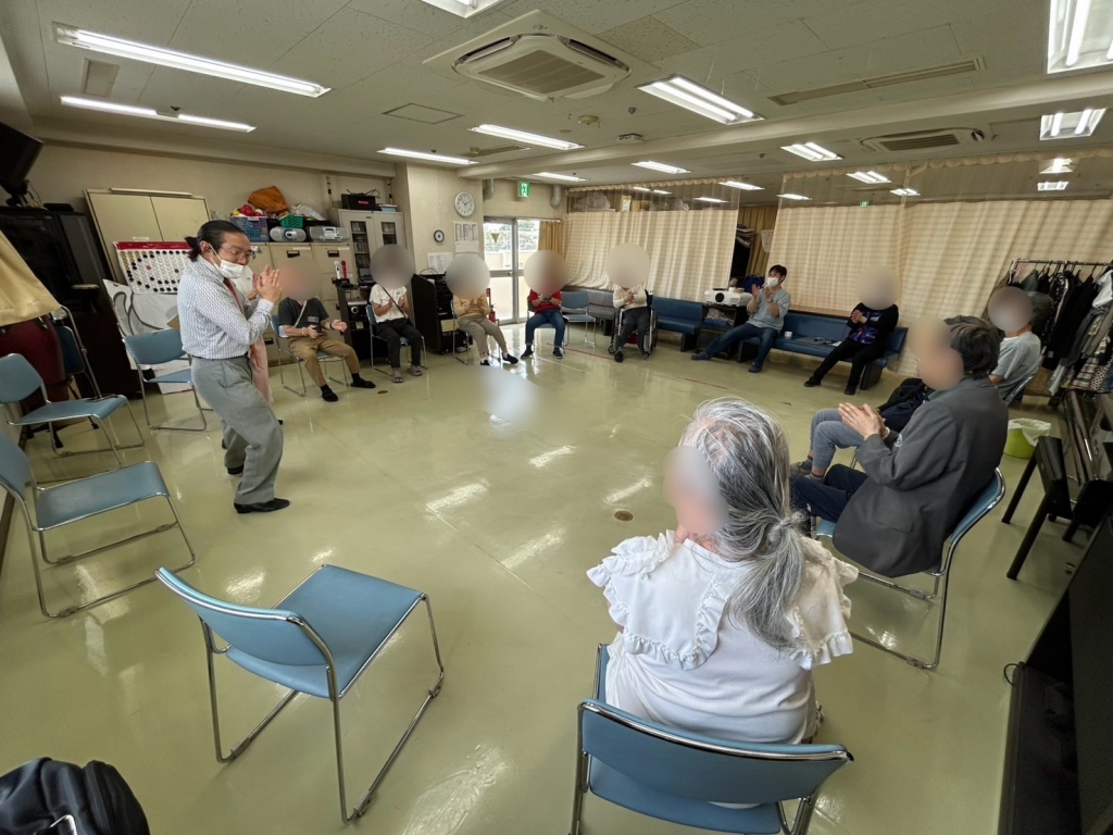 ～ボックスステップに挑戦！とても集中して取り組んでくださいました～